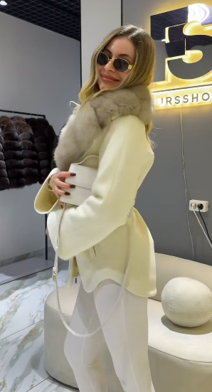 Alva | Cappotto Elegante con Collo in Pelliccia Sintetica di Lusso