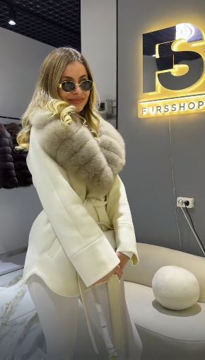 Alva | Cappotto Elegante con Collo in Pelliccia Sintetica di Lusso